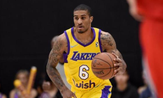 球队表现虽 球队表现虽